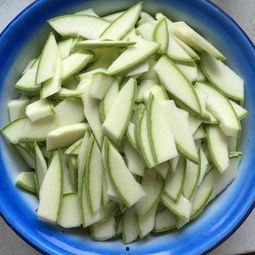 葫芦瓜可炒吃,家常菜谱分享