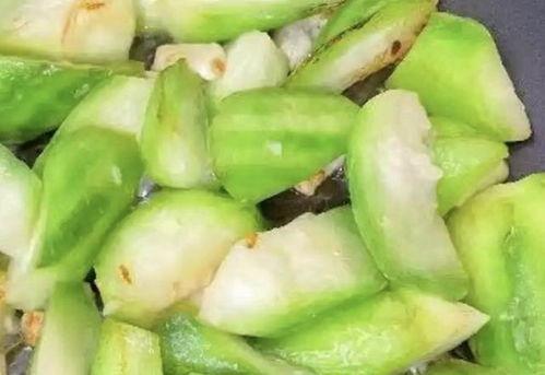 秋瓜真吃吗,秋瓜真吃吗?揭秘秋季水果的食用真相