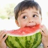 萌娃吃瓜头像,欢乐无限,童趣横生的可爱瞬间